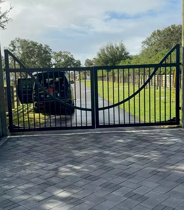 Swing Gate Repair in Parkland, FL